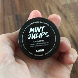 New lush mint Julips lip scrub 💕